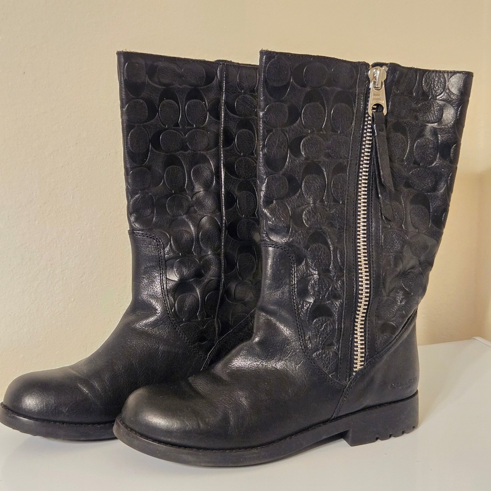 Coach Boots Women Leather Valentine 8.5B Black Signature Embossed Mid Calf Zip